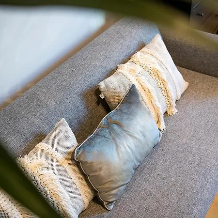 The By Daniel&jacob's *